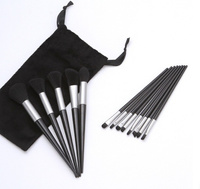 ECARLA Pędzle do makijażu - zestaw w czarnym pudełku